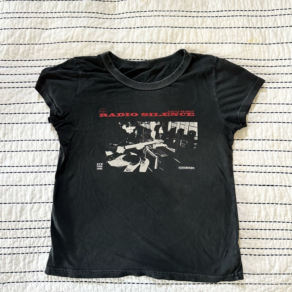 Brandy melville graphic tee